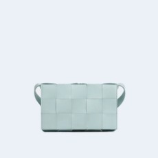 보테가 베네타 스트랩 카세트 백 틸 워시